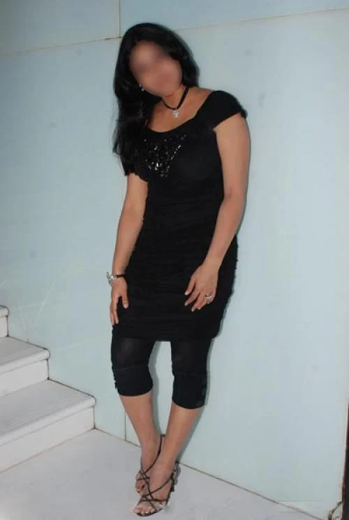 Call Girls Shahnagar